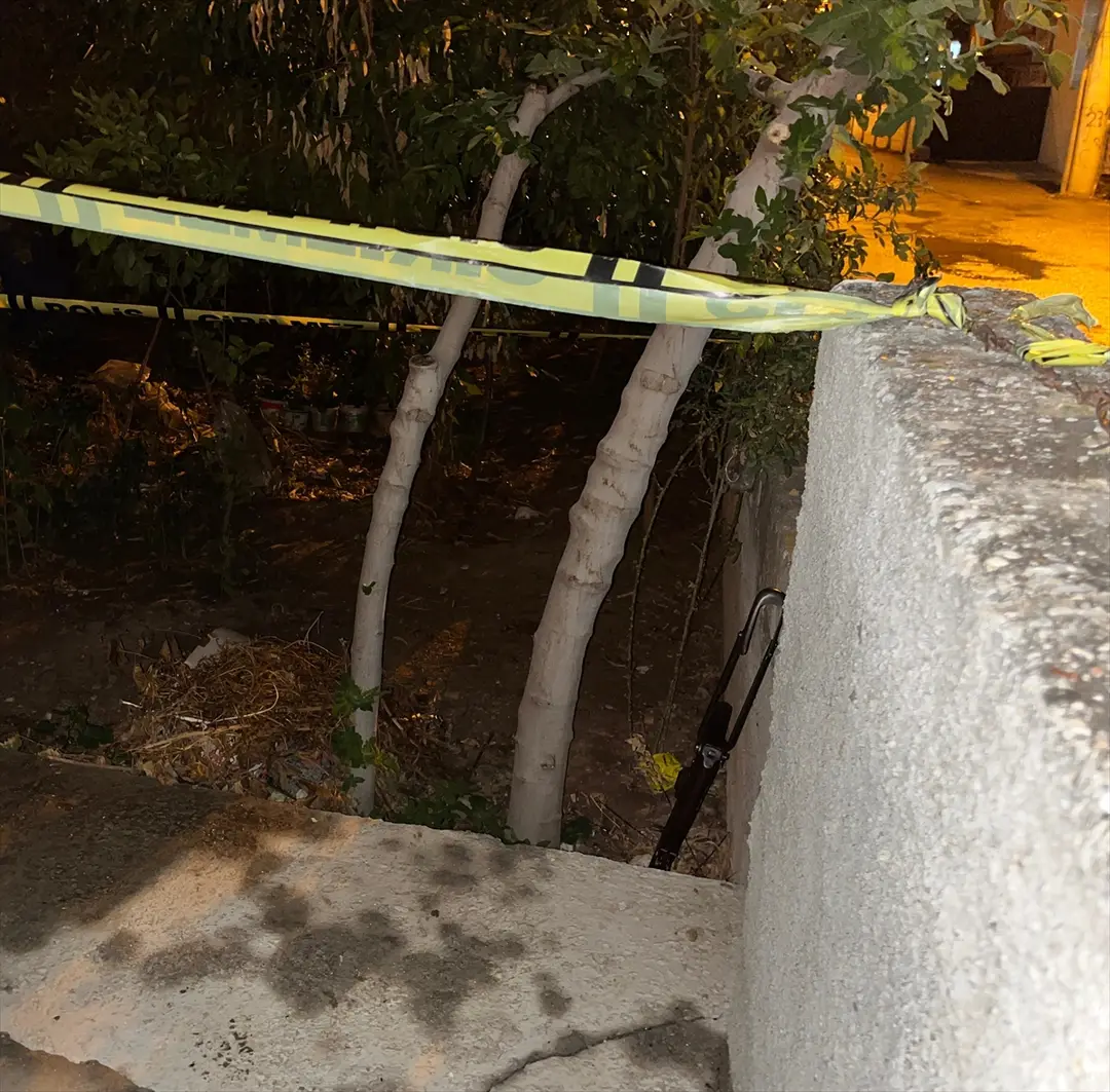 Mersin Tarsus'ta kahvehane saldırısı: Bir kişi öldü, dört yaralı