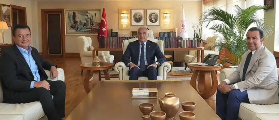 Bakan Ersoy: Medyanın turizm tanıtımındaki rolünü ele aldık