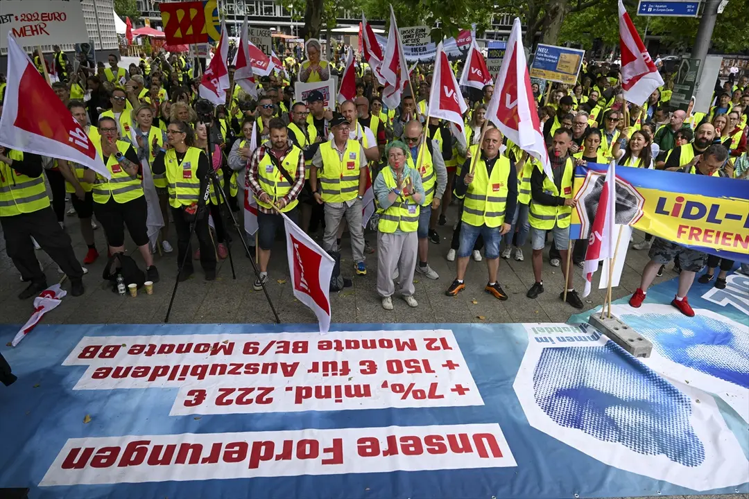 Retail Strike in Germany: Thousands of Workers Walk Out