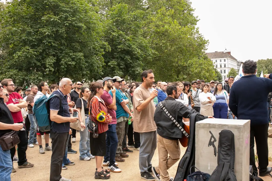 Support for Deniz Göktaş in Berlin: Hundreds Gather