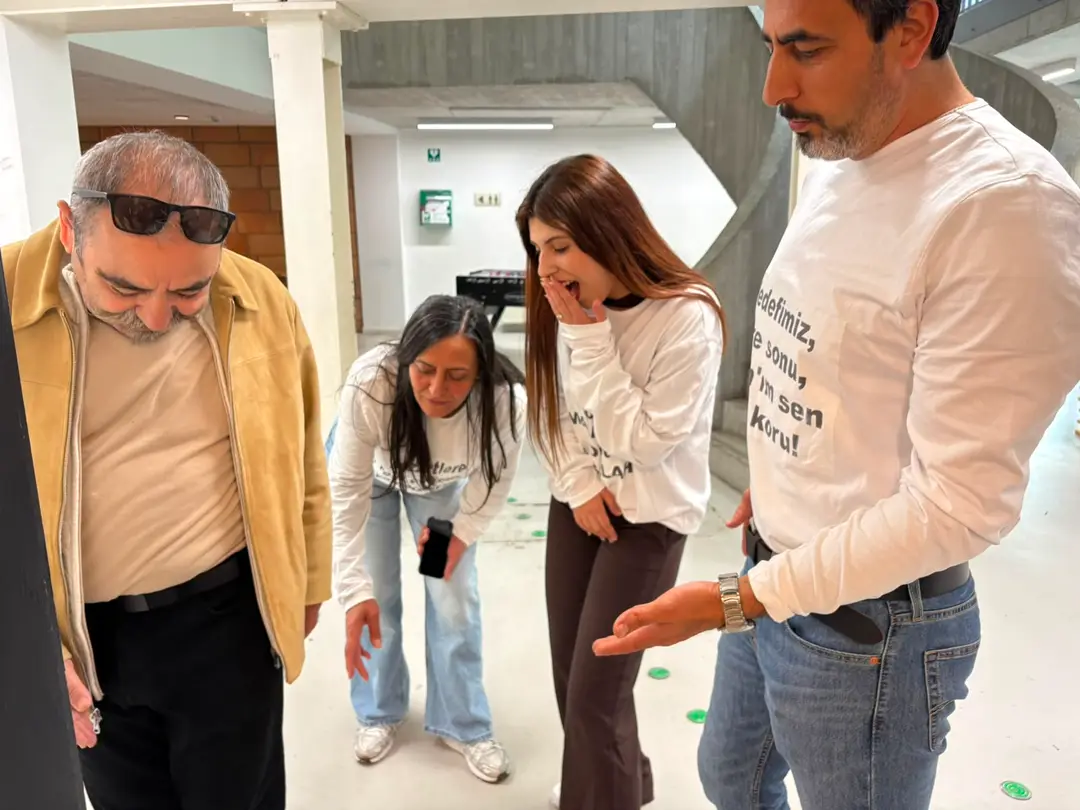 Binfikir Theater: Saisonfinale mit Mehmet Avcu