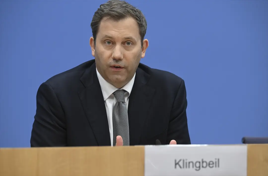 Germany's 2027 Budget: 203 Billion Euros in New Debt