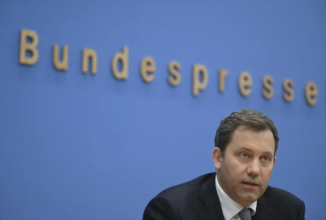 Germany's 2027 Budget: 203 Billion Euros in New Debt