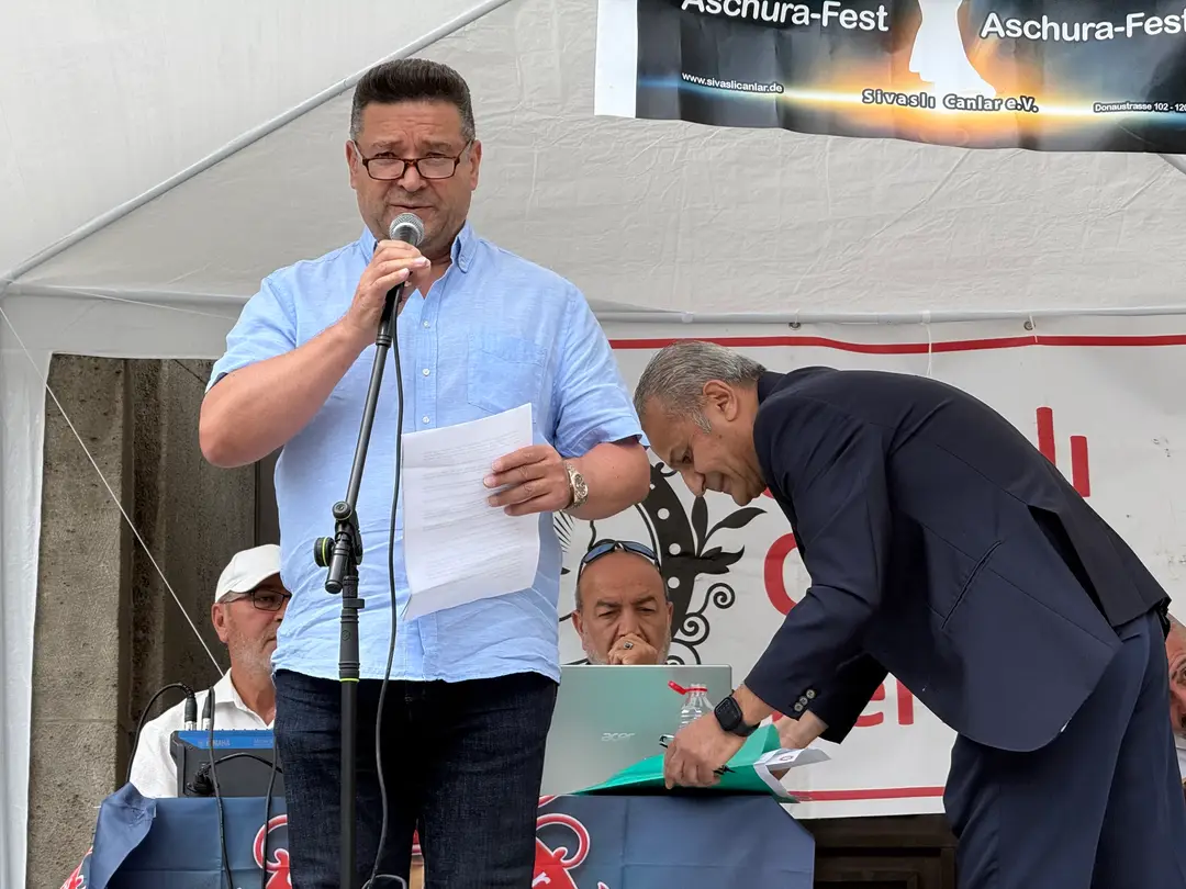 Sivaslı Canlar Berlin: Einheitsbotschaft beim Aşure-Mahl