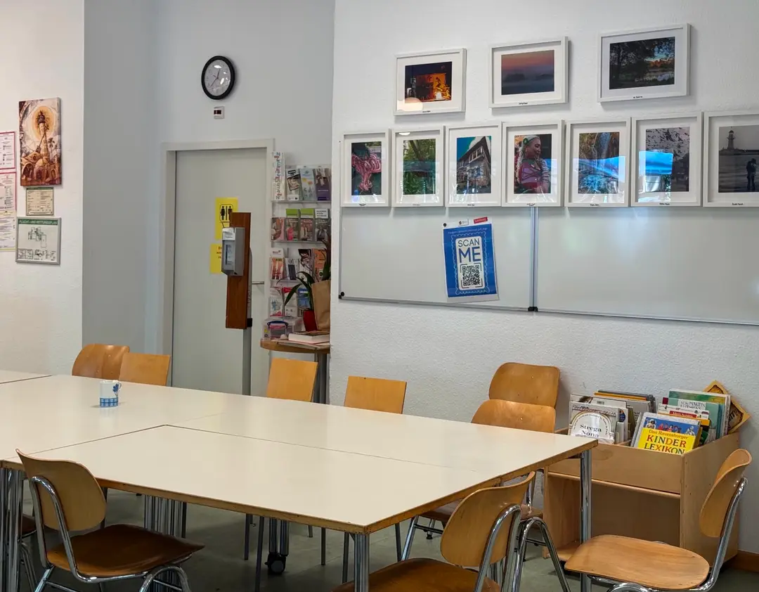 Photo Exhibition by 17 'Journalists'