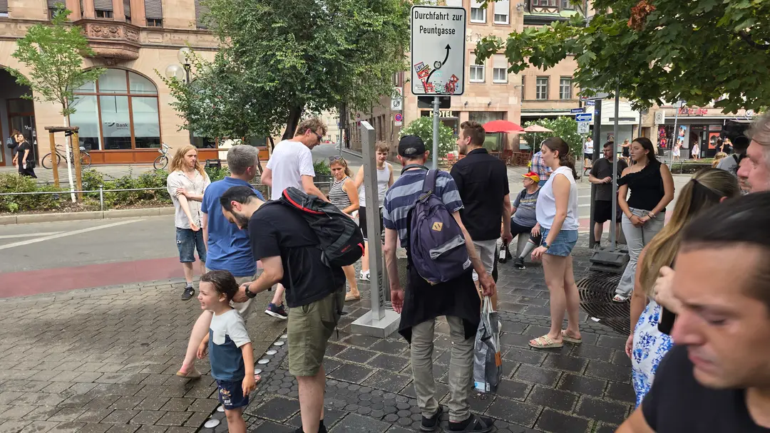 Nürnberg: Sıcaklara karşı su buharlı serinletme sistemi devrede