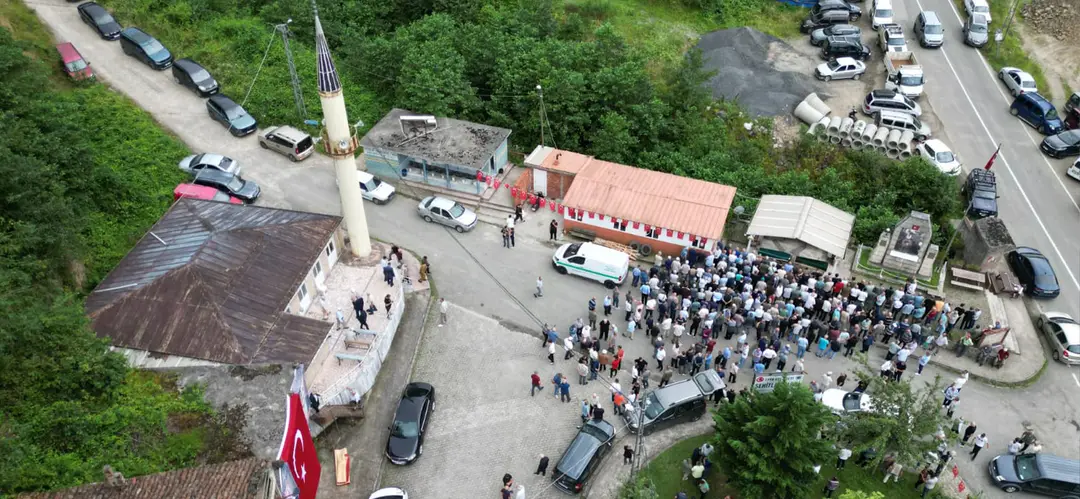 Göçün ilk kuşağının öncü ismi Mehmet Genç son yolculuğuna uğurlandı