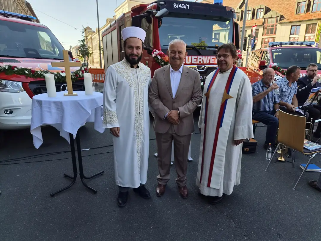 Fürth’te farklı dinlerin temsilcileri aynı duada buluştu