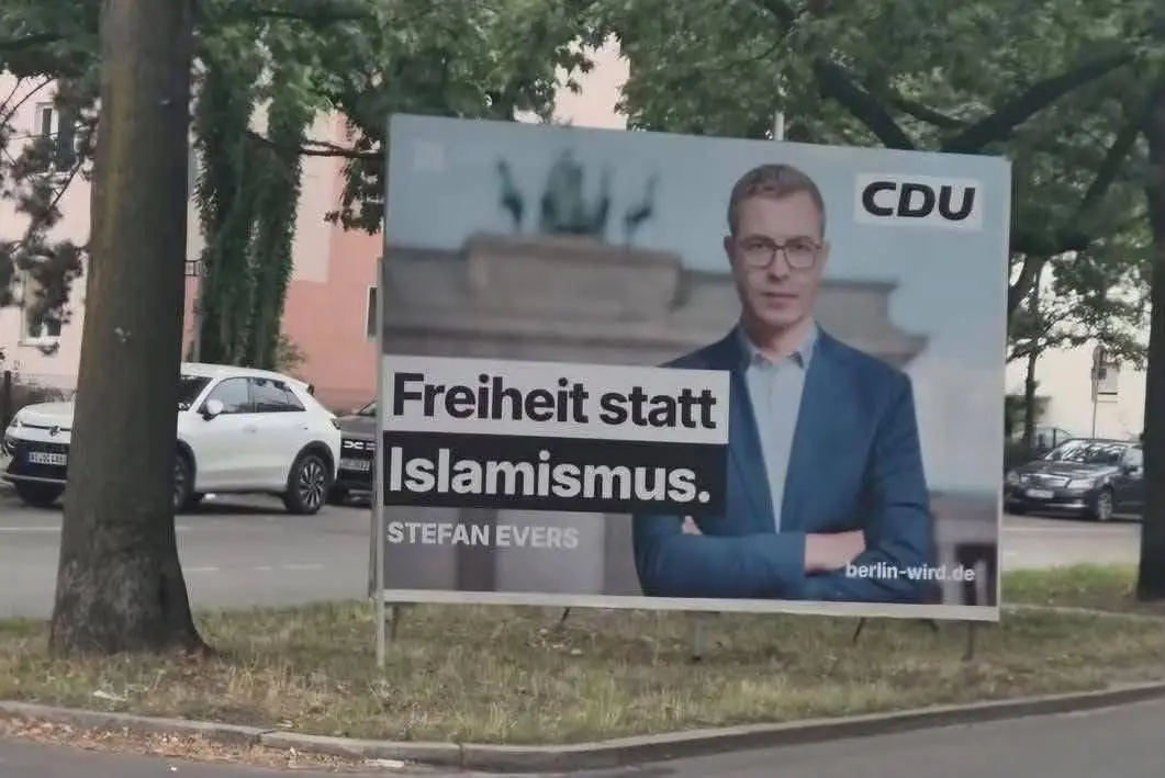 5 Associations Strongly Condemn Anti-Muslim Election Posters in Berlin