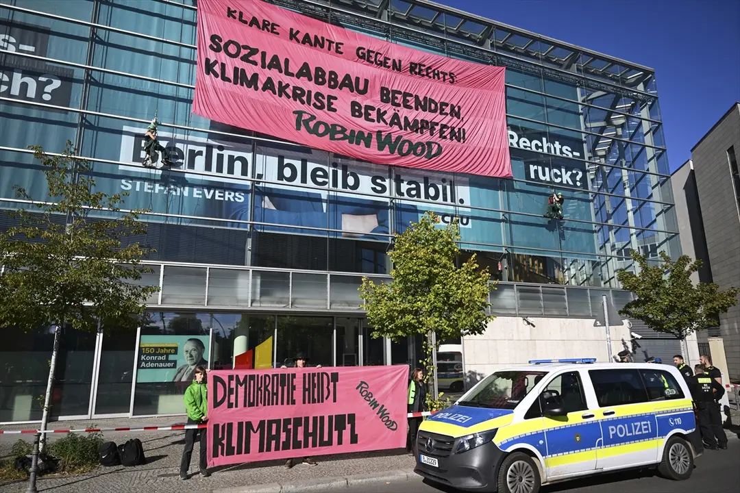Protest at CDU Headquarters: Climate and AfD Demonstration