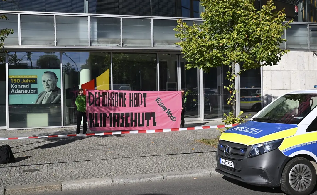 Protest at CDU Headquarters: Climate and AfD Demonstration