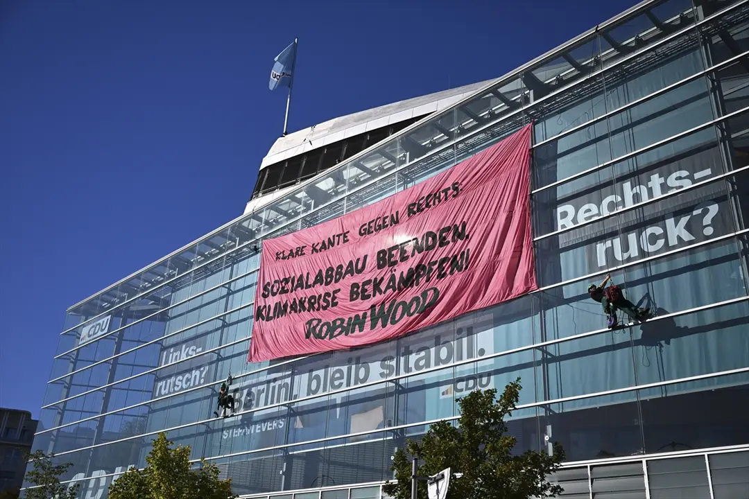 Protest at CDU Headquarters: Climate and AfD Demonstration