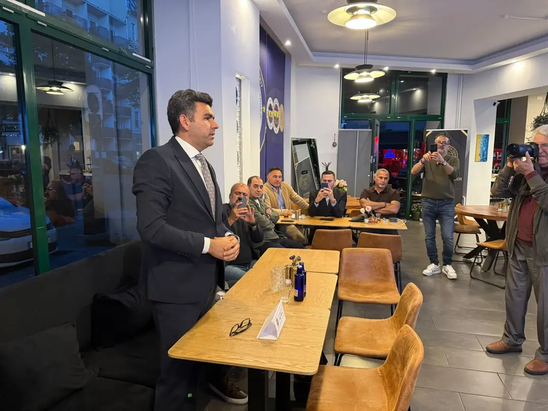 Fenerbahçe Berlin’den DKMS’ye 15 bin 320 Euro bağış