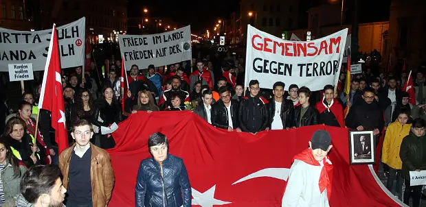 Münih, Ankara için sokaklara döküldü