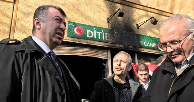 Almanya'nın başkenti Berlin'de camiye saldırı
