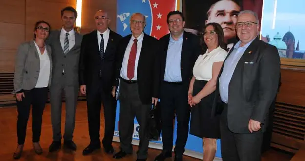 CHP İnsan Hakları Komisyonu Berlin'de