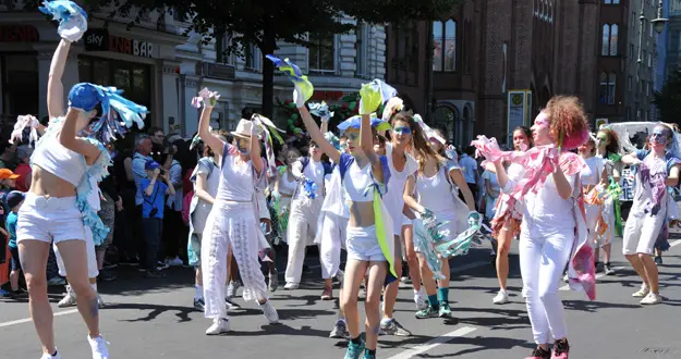 Berlin Kültürler Karnavalı ile coştu