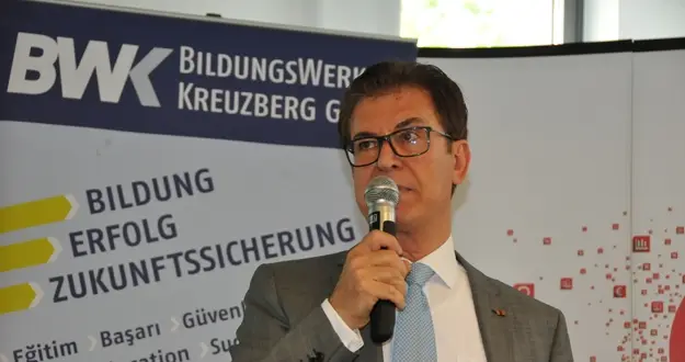 Mülteci gençler için meslek eğitim fuarı düzenlendi