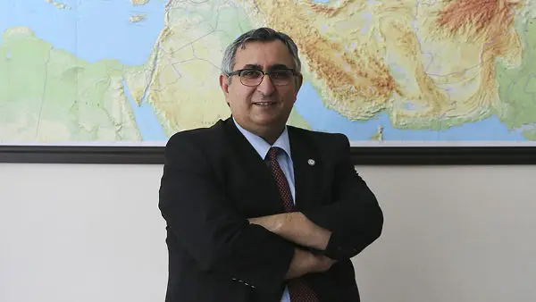 "Almanya'nın geleceği Türkiye'ye bağlı"