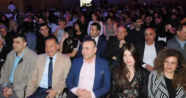 “Huysuz” ayakta alkışlandı