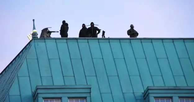 Berlin`de trafik tıkandı, yaşam zorlaştı
