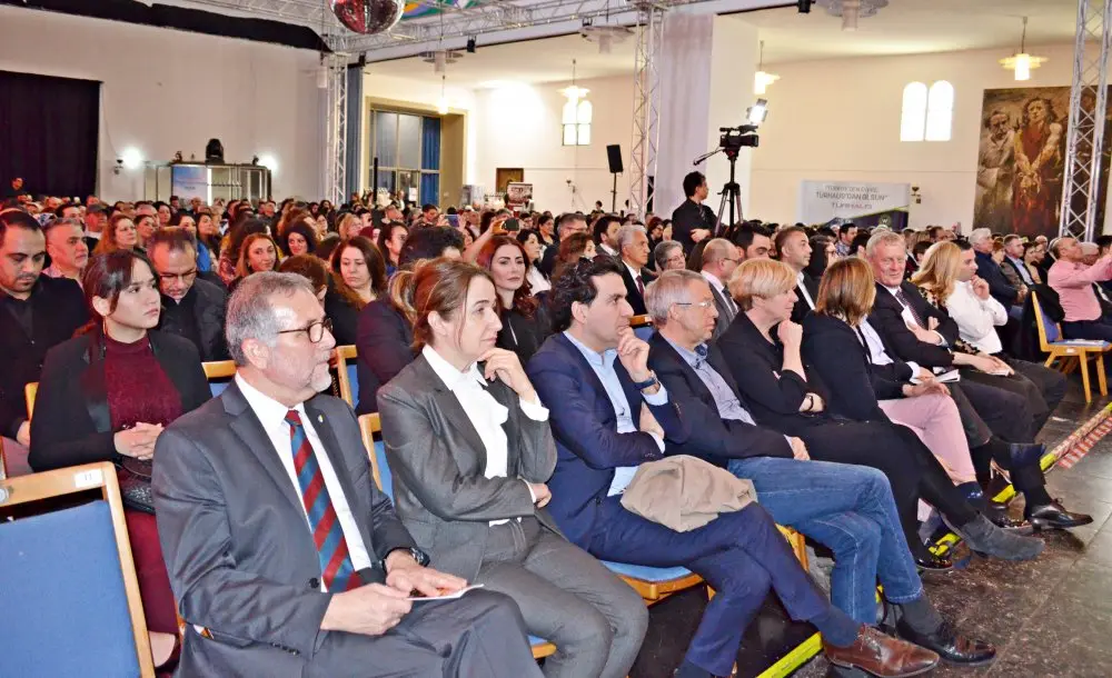 Almanya`da Anadolu Ezgileri büyük ilgi gördü