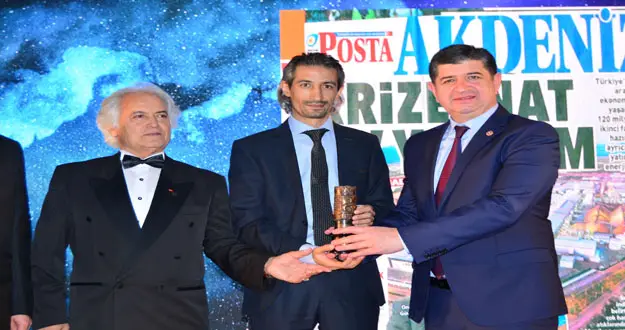 ANSİAD ödül töreninde sevinç göz yaşları