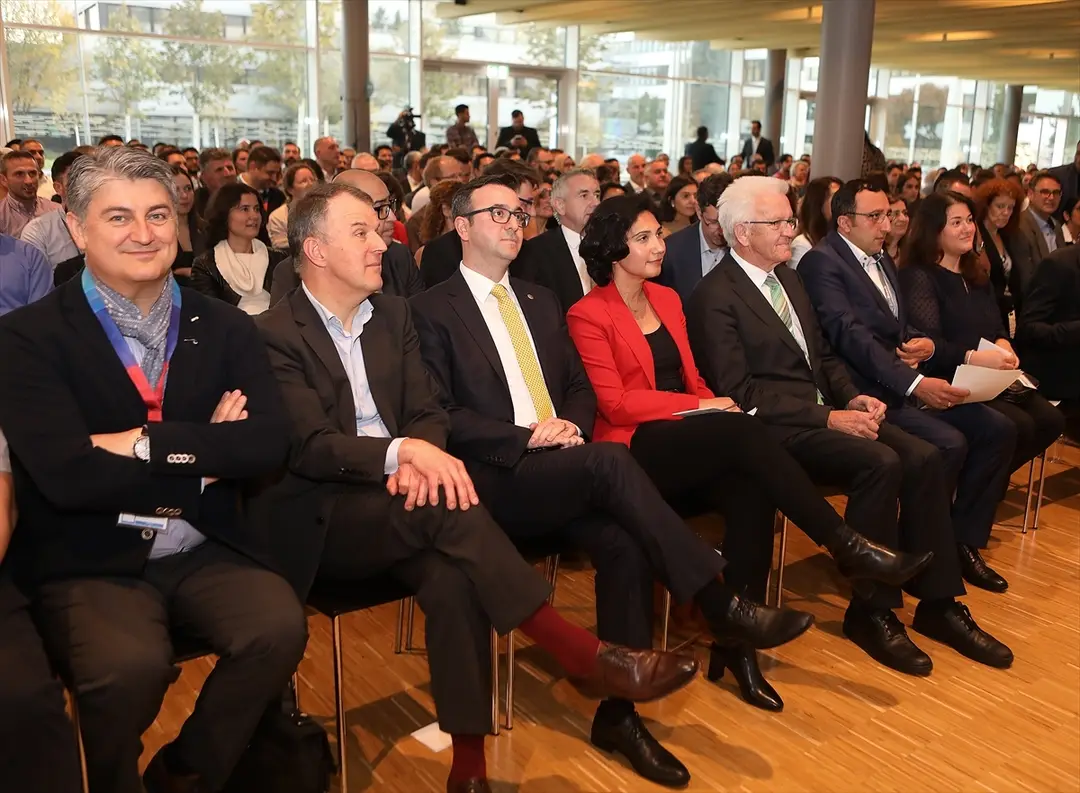 'Türkiye'nin Otomobili' ekibinden Almanya'ya çıkarma