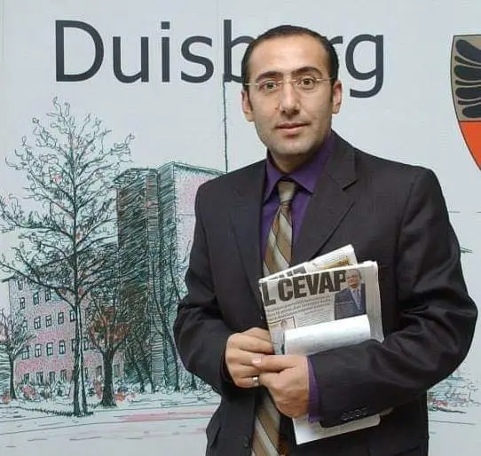 Gazetecilerin hedef gösterilmesine seyirci kalınmamalı