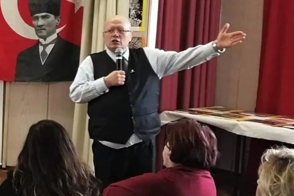 Tarihçi Prof. Dr. Kemal Arı Hollanda ve Almanya`da konferanslar verecek