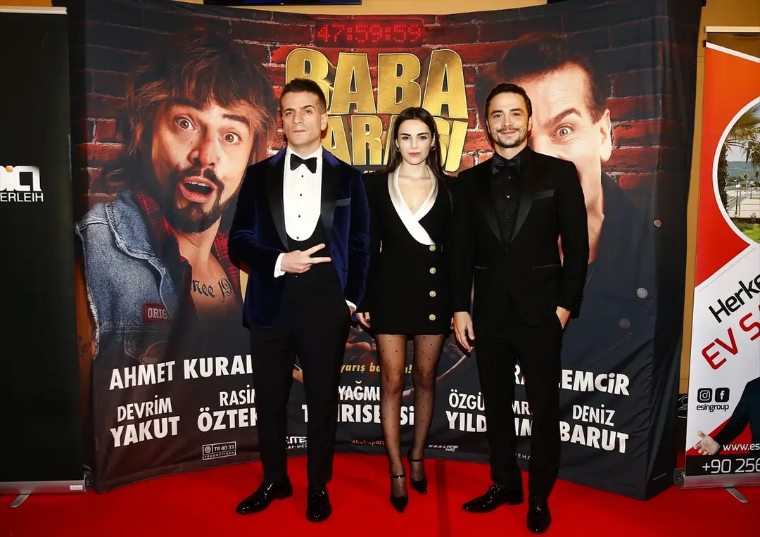 "Baba Parası" filminin Avrupa turnesindeki ilk galası Berlin'de yapıldı