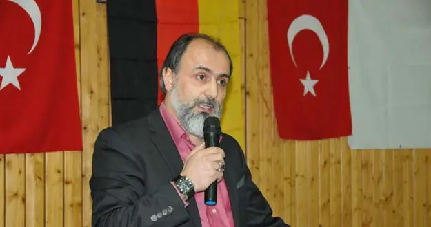 Berlin Türk Cemaati Başkanı ve yönetimi mahkemece tescillendi