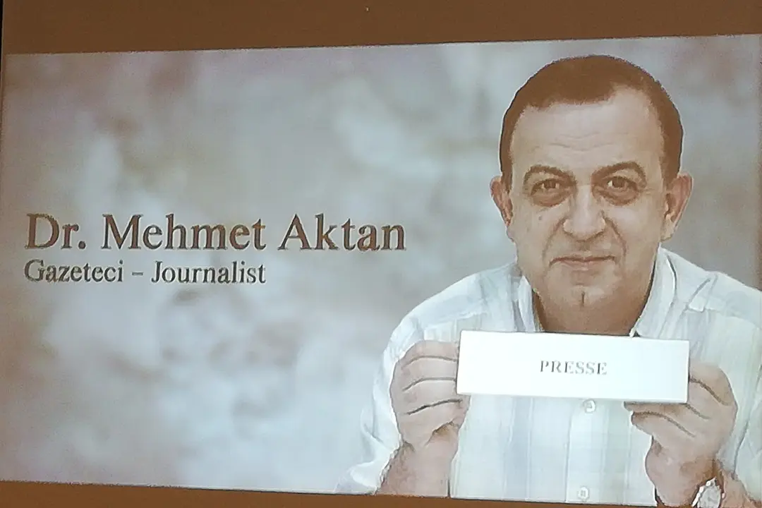 Meslektaşları Dr. Mehmet Aktan'ı Andı