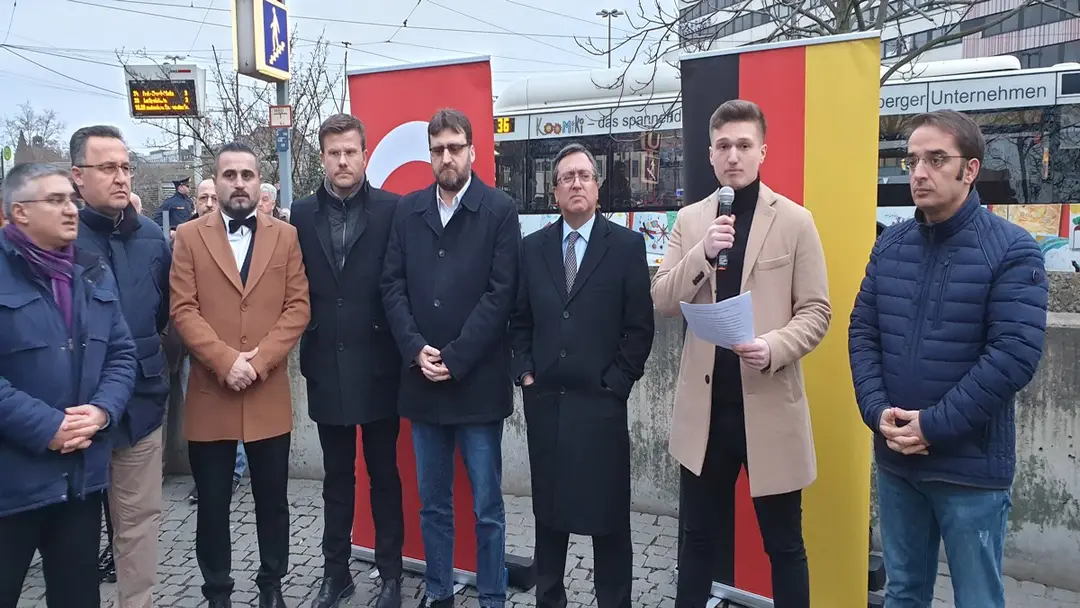 Hanau saldırısına protestolar çığ gibi büyüyor