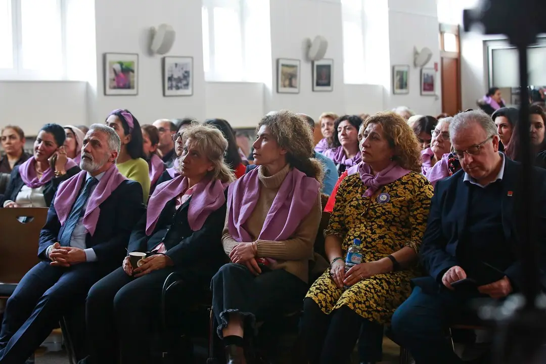 BAT-Cemevi’nde 8 Mart çok dilli ve çok renkli kutlandı