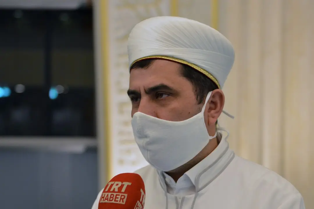 Almanya'da camiler camaatine kavuştu