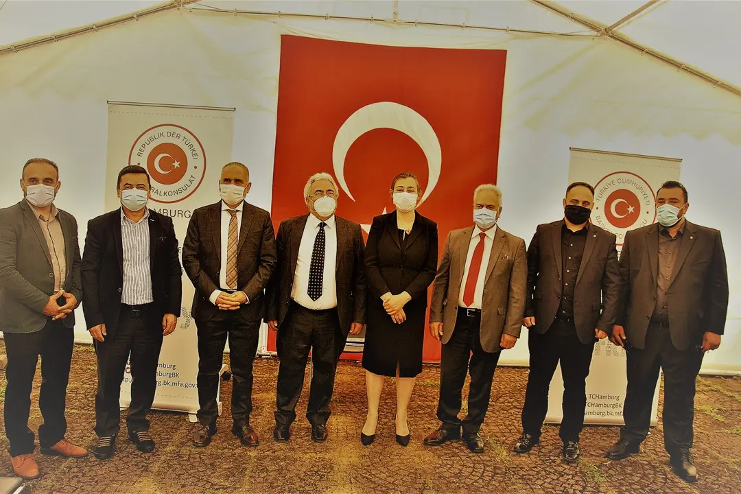 15 Temmuz şehitleri Hamburg`da anıldı