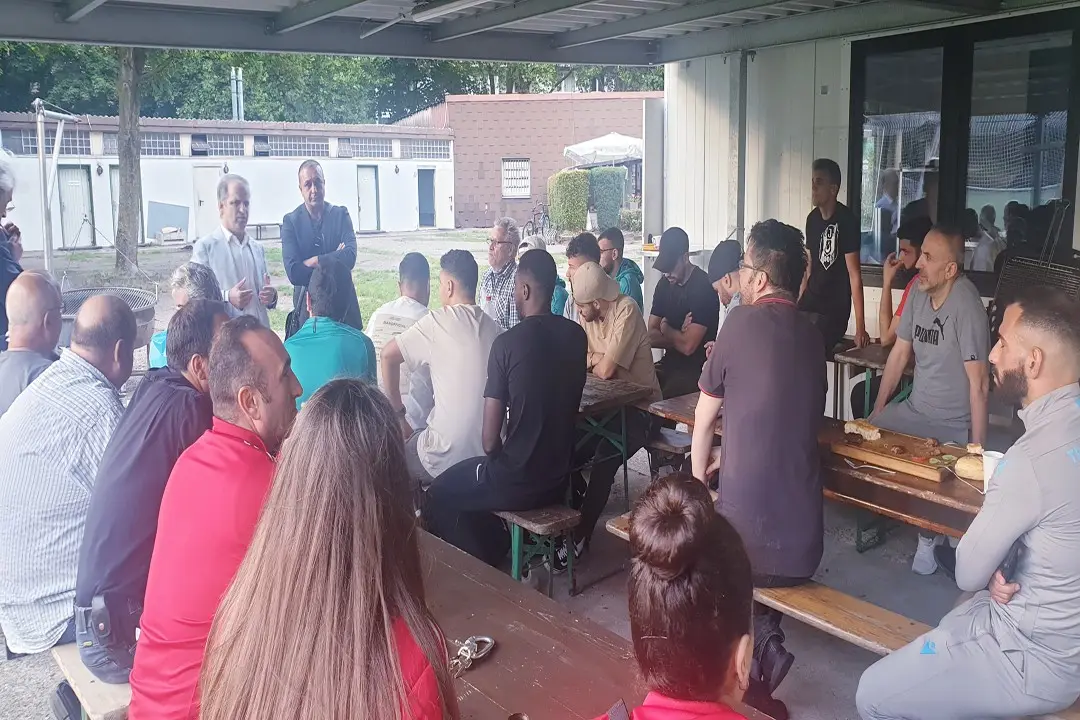 Sol Parti Bayan Futbolculara destek oldu