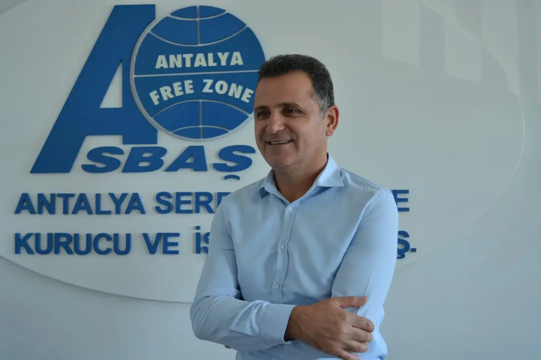 Antalya Orta Doğu ve Avrupa'nın yat üretim, bakım onarım merkezi olacak