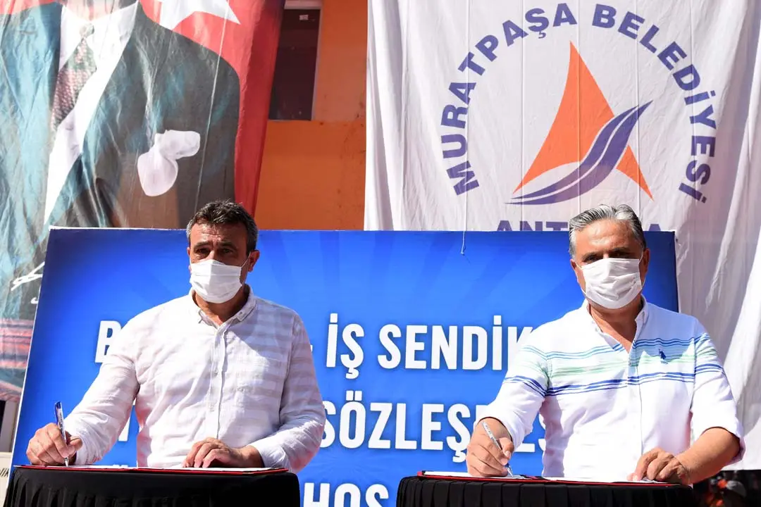 İşçilere günlük 3 TL koku ücreti, 250’şer lira 1 Mayıs ikramiyesi verilecek