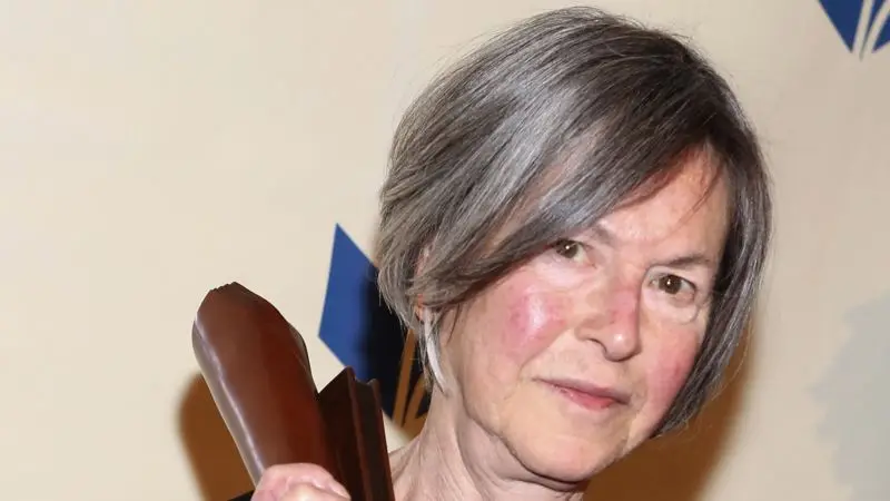 2020 Nobel Edebiyat Ödülü Amerikalı Şair Louise Glück'ün