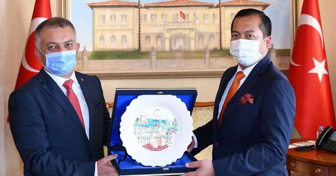 Antalyalı yatırımcıları Asya Pasifik’e yatırım için davet etti