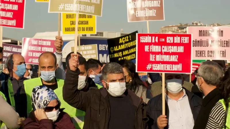 Zor Durumdaki Esnaf Sokağa Çıktı: ''Batıyoruz''