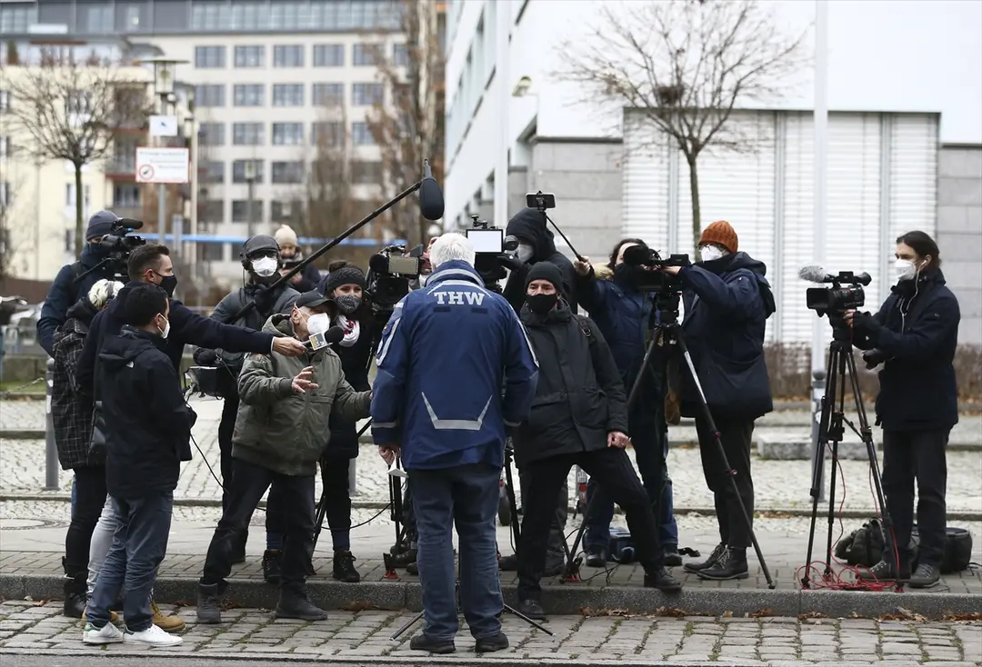 Berlin'de Kovid-19 için ilk aşı merkezi faaliyete geçti