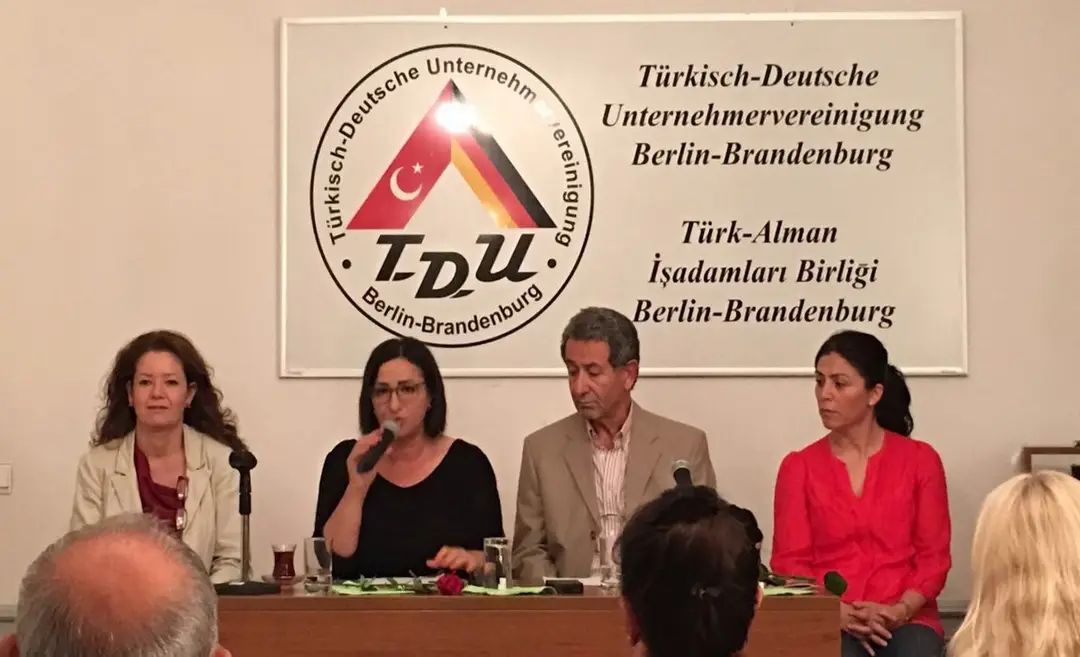 Berlin Sosyal Demokratlar Derneği 30. Yılına girdi