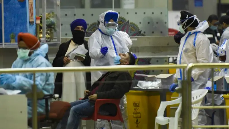 Corona Virüsün Yeni Tipi İngiltere’den Singapur’a Kadar Gitti