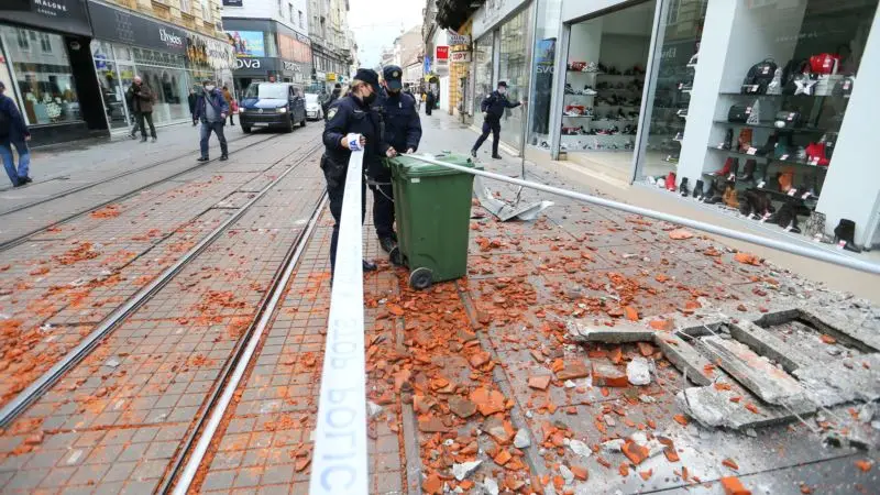 Hırvatistan'daki Şiddetli Deprem Komşu Ülkelerde de Hissedildi