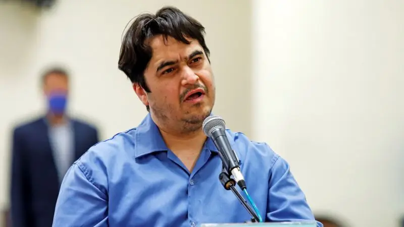 İran'da Muhalif Gazeteci İdam Edildi