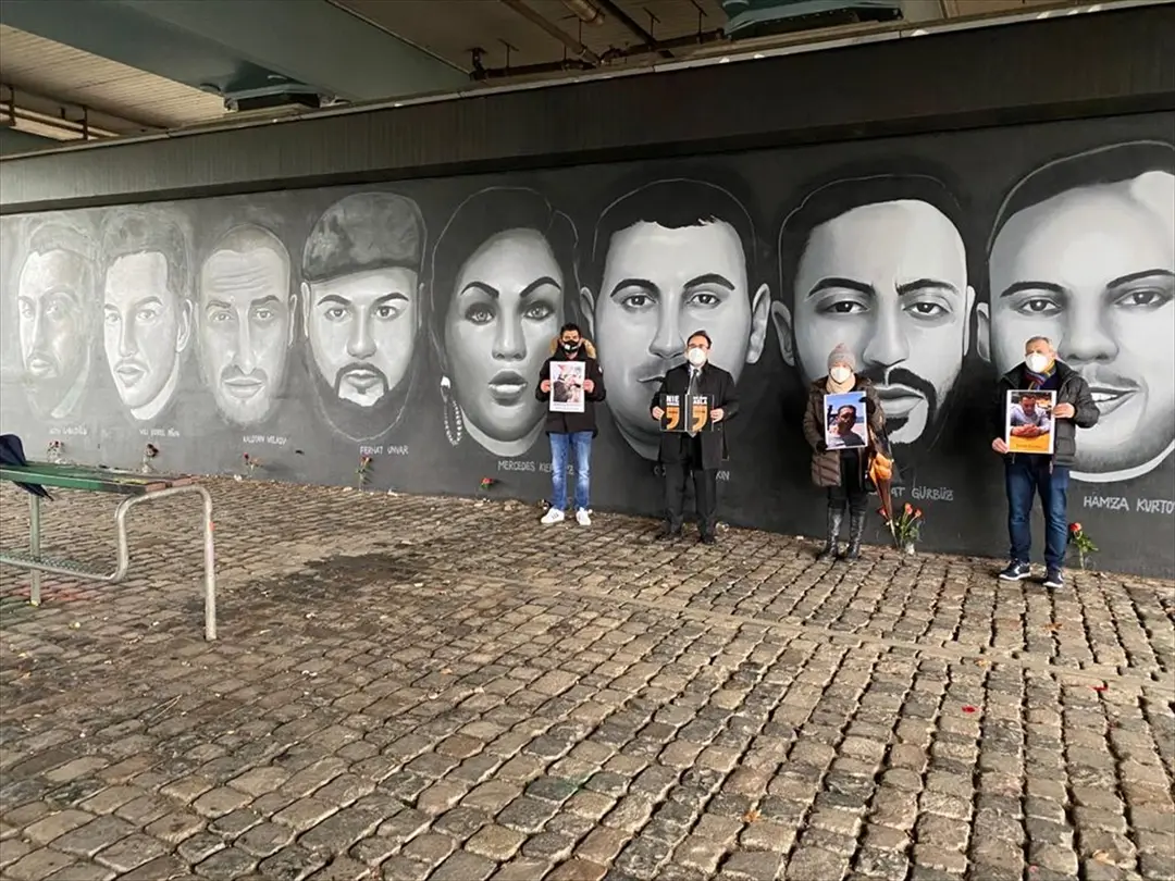 Hanau kurbanları Frankfurt'ta anıldı