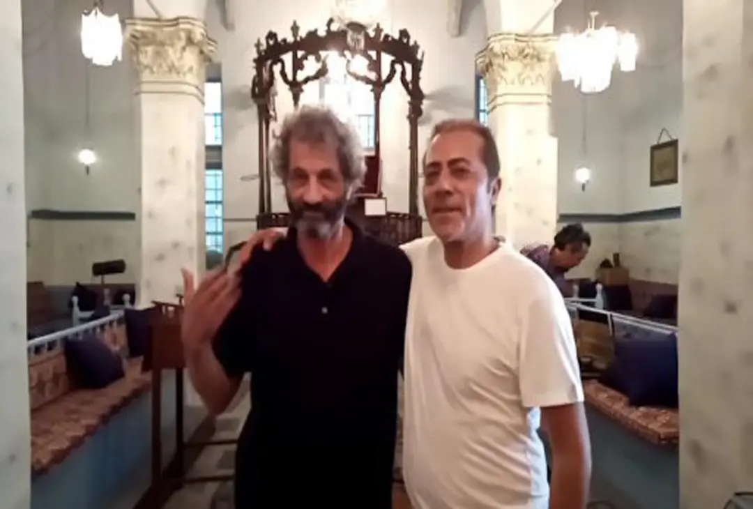 Haluk Özkan İzmir Sinagoglarını Belge Altına Aldı